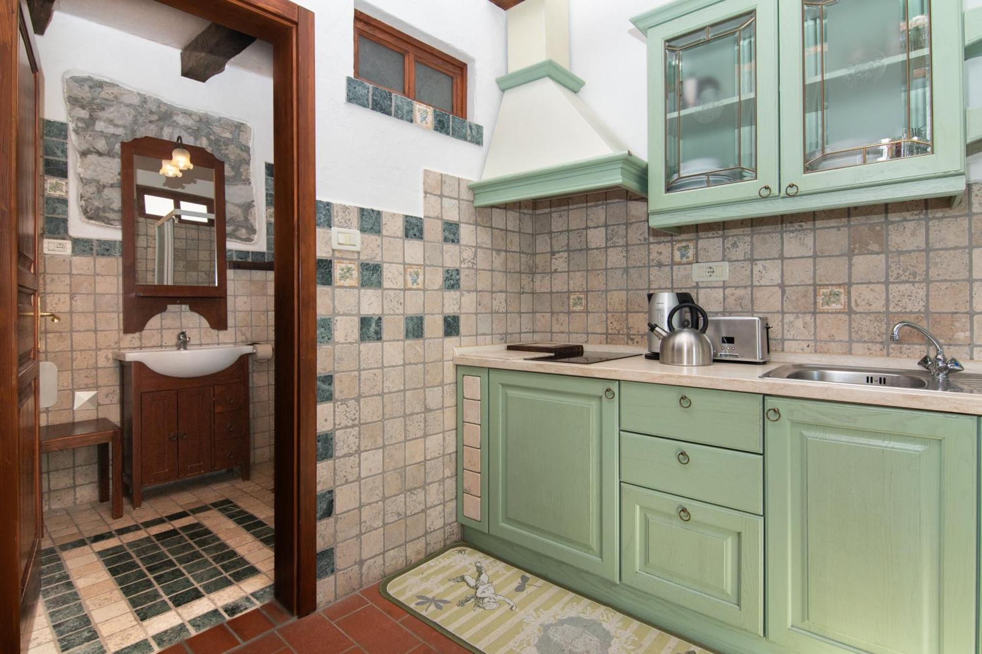 Apartments Valentinus 1800 Сежана Екстер'єр фото